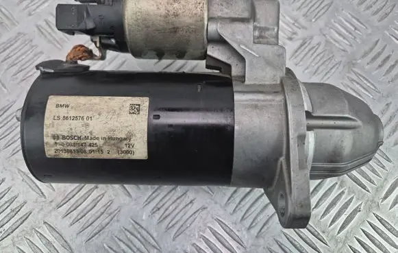 BMW 3 F30 F35 F31 Starter motor 8612576 0001147425