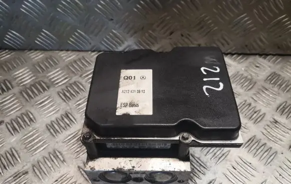 Mercedes-Benz E W212 ABS Pump 2124313512 A2124313512