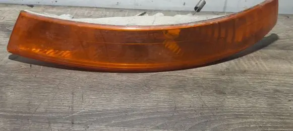Front indicator light