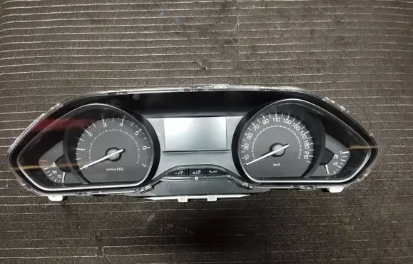 Peugeot 2008 I Speedometer (instrument cluster) 981384878000 9813848780