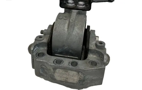 Toyota RAV 4 (XA50) Engine mount vacuum valve 