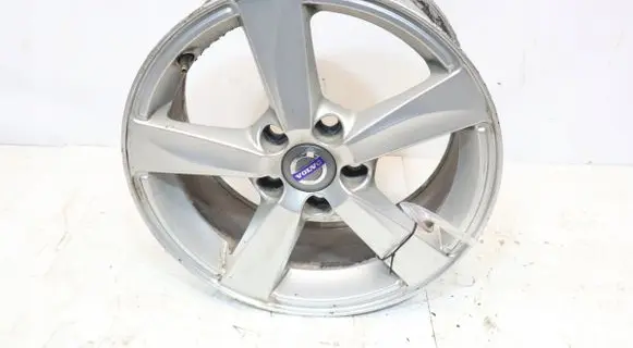 Volvo V40 R16 alloy rim 