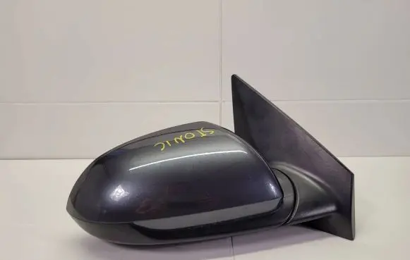 KIA Stonic Front door electric wing mirror 049725