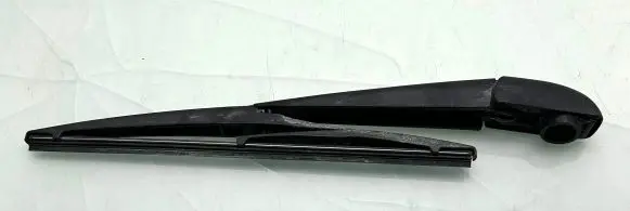 Toyota RAV 4 (XA50) Rear wiper blade 069615