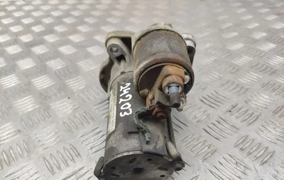 Ford Fiesta Starter motor 8V2111000