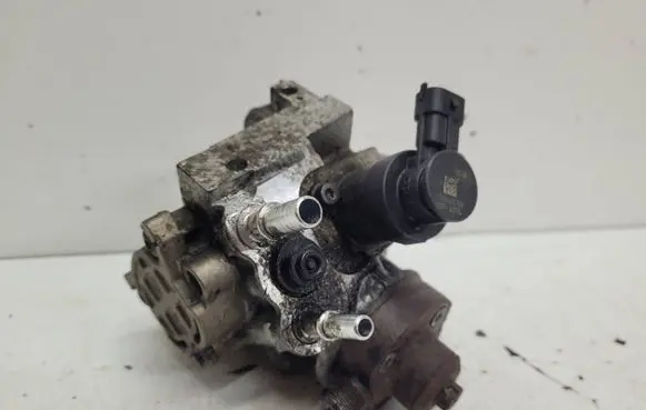 Citroen Jumpy Fuel injection high pressure pump 9688499680 0445010516