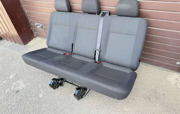 Volkswagen Transporter - Caravelle T6 Third row seats 
