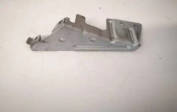 Volkswagen PASSAT B5.5 Other exterior part 3B1880264B