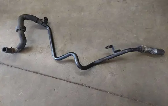 Audi A8 S8 D3 4E Engine coolant pipe/hose 4E0121399H 4E0121109L