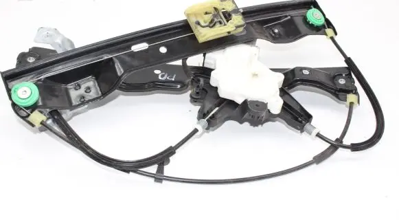 Ford Focus Front door window regulator with motor CM51A23200AF