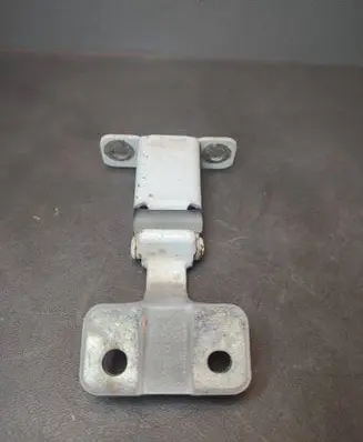 Renault Kangoo II Rear door upper hinge KL3312A