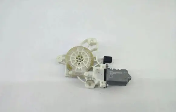 Mercedes-Benz A W177 Front door window regulator motor A0009065706