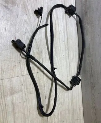 BMW X1 F48 F49 Windshield washer spray nozzle 7954204