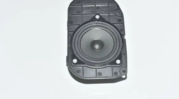 BMW 5 F10 F11 Parcel shelf speaker 9239184 9289638