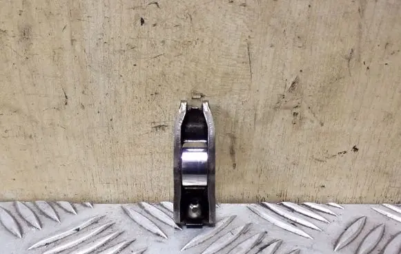 Volvo S60 Valve rocker arm 