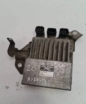 Toyota Avensis T250 Fuel injection control unit/module 1310001371 8987120070