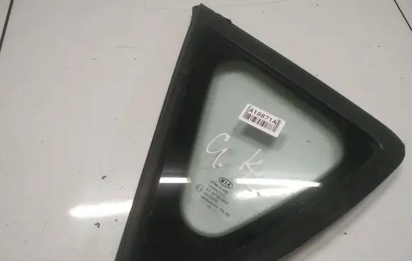 KIA Ceed Rear side window as2