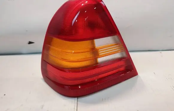 Mercedes-Benz C W202 Rear/tail lights