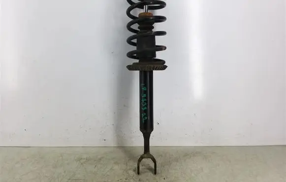 Front shock absorber with coil spring