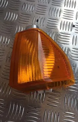 Ford Mondeo Mk III Front indicator light 10033101l