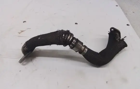 Volkswagen Phaeton EGR valve line/pipe/hose 07Z131521F