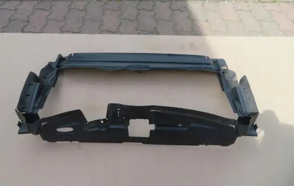 Renault Trafic III (X82) Radiator trim 214765892R