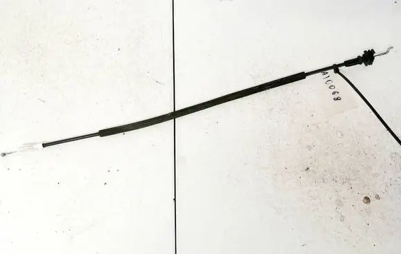 Opel Insignia A Front door cable line 13249518
