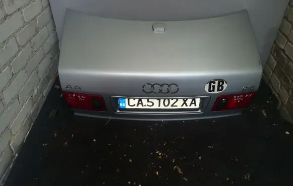 Audi A8 S8 D2 4D Tailgate/trunk/boot lid L10
