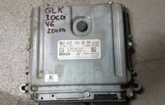 Mercedes-Benz GLK (X204) Engine control unit/module A6421503200
