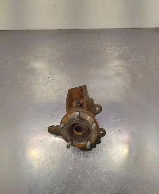 Volvo C30 Front wheel hub spindle knuckle