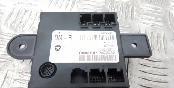 Chrysler Pacifica Door control unit/module 68225096AG