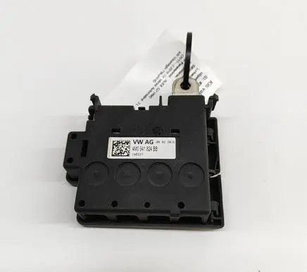 Audi Q7 4M Fuse module 4M0941824BB