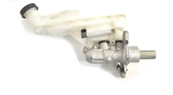 Master brake cylinder