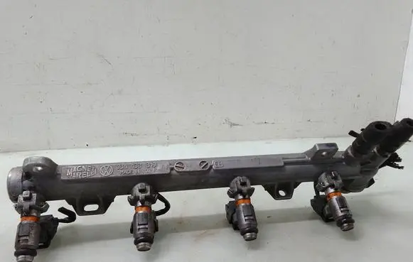 Volkswagen Golf IV Fuel main line pipe 036133319