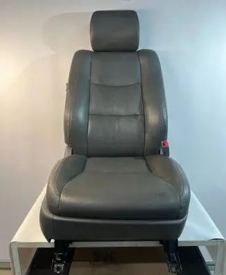 Toyota Land Cruiser (J120) Front passenger seat 