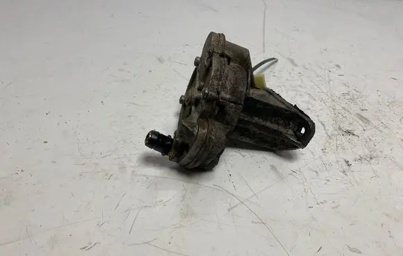 Volkswagen I LT Vacuum pump 074145100A