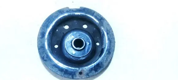 Toyota Corolla Verso AR10 Front coil spring rubber mount 