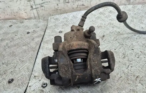 Dacia Sandero Front brake caliper