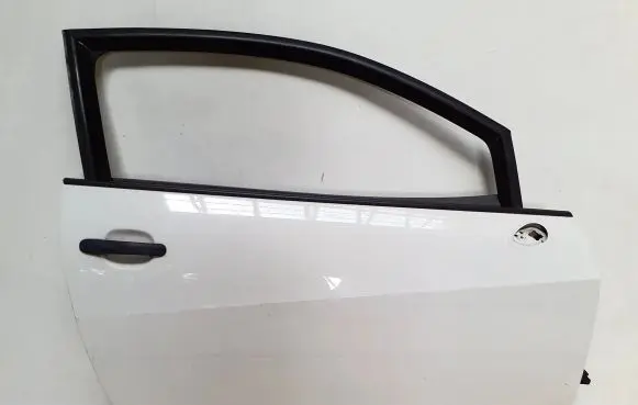 Door (2 Door Coupe)