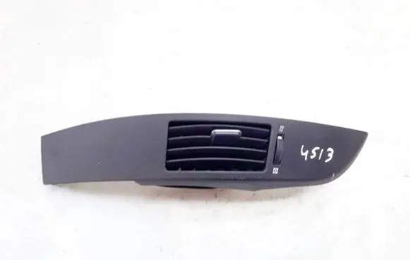 Toyota Corolla Verso AR10 Dash center air vent grill 5568064020 55670-64010