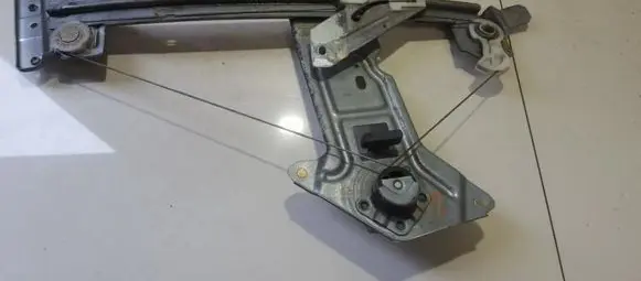 Citroen Xsara Sliding door window regulator with motor