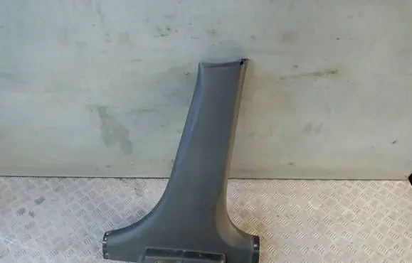 Mitsubishi Space Star (B) pillar trim (bottom) 7211A272ZZ