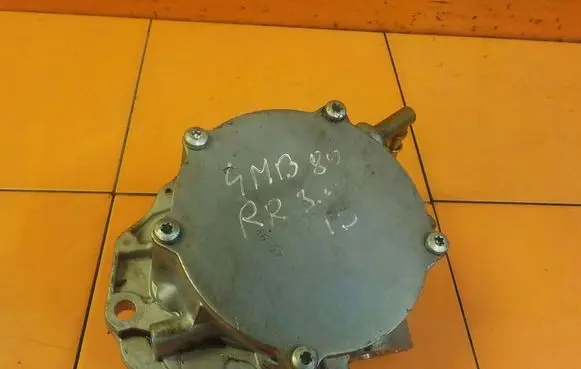 Land Rover Range Rover L405 Vacuum pump 704482130