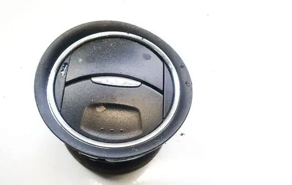Dash center air vent grill