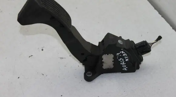 Toyota Auris E180 Accelerator throttle pedal 7811002120