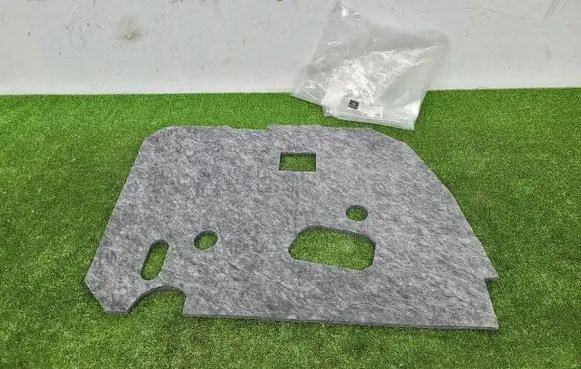 Mercedes-Benz GLC C253 Rear sound insulation 