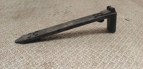 Volvo XC60 Headlight/headlamp mounting bracket 30763154