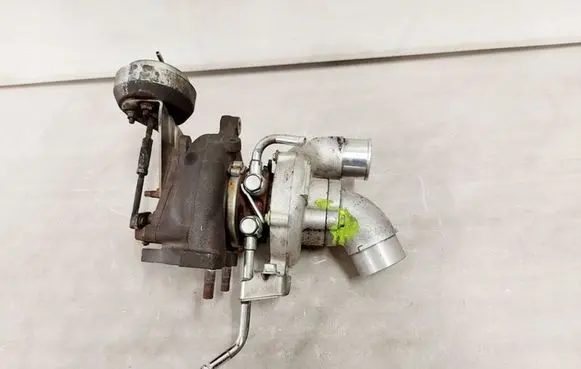 Lexus IS 220D-250-350 Turbo 17201-26011