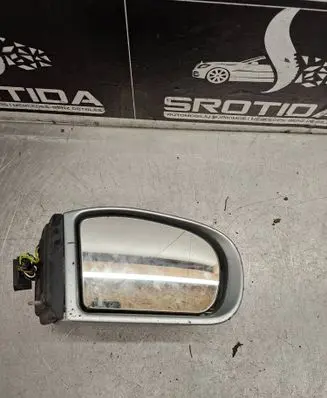 Mercedes-Benz E W211 Front door electric wing mirror