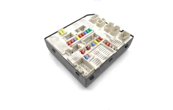 Renault Laguna III Fuse box set 284B66052R 519287A30